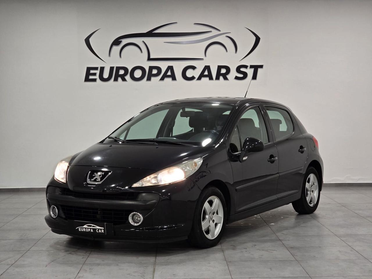 Peugeot 207 1.4 VTi 95CV 5p. XS