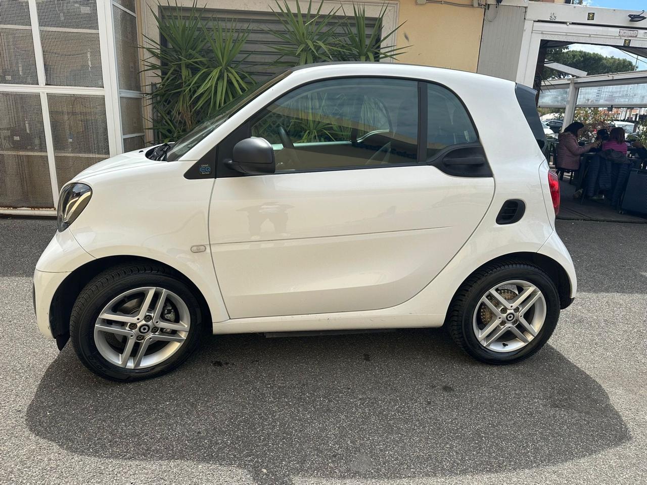 Smart ForTwo EQ Parisblue (4,6kW)