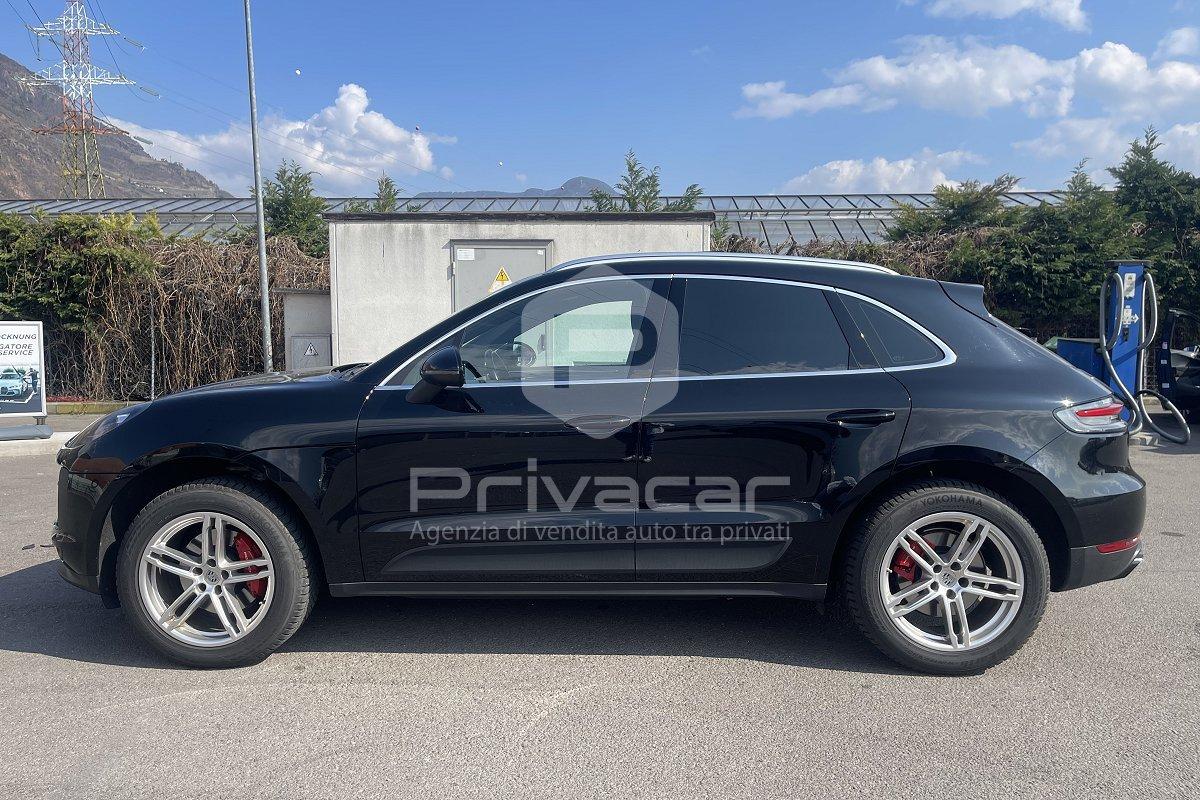 PORSCHE Macan 2.0