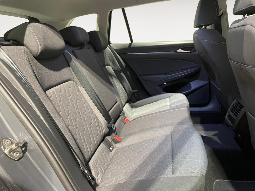 Volkswagen Golf VIII 2024 Variant 2.0 TDI 150CV DSG Life