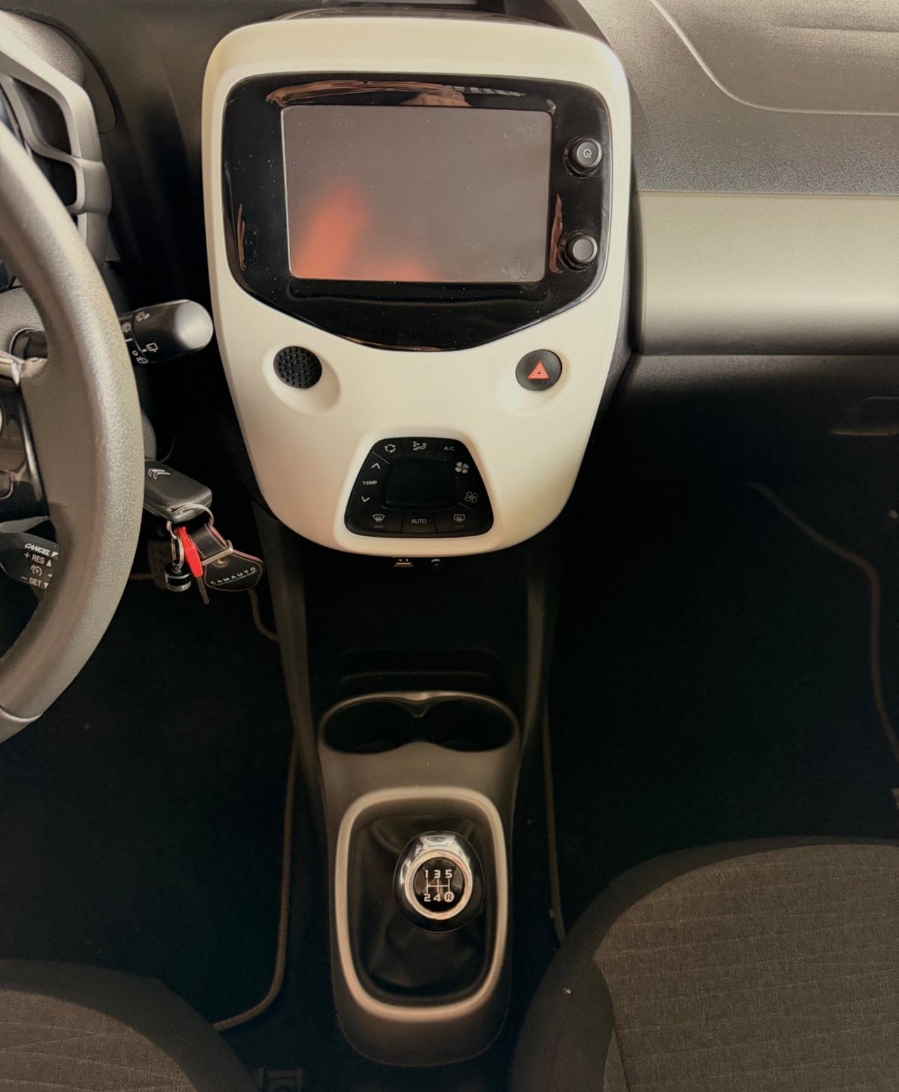 Citroen C1 VTi 68 3 porte Shine