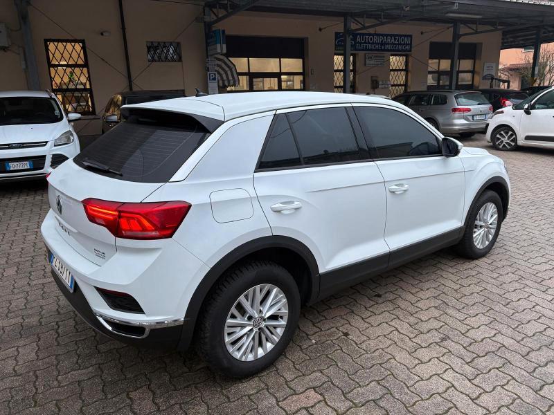Volkswagen T-Roc 1.6 tdi Business OK NEOPATENTATO