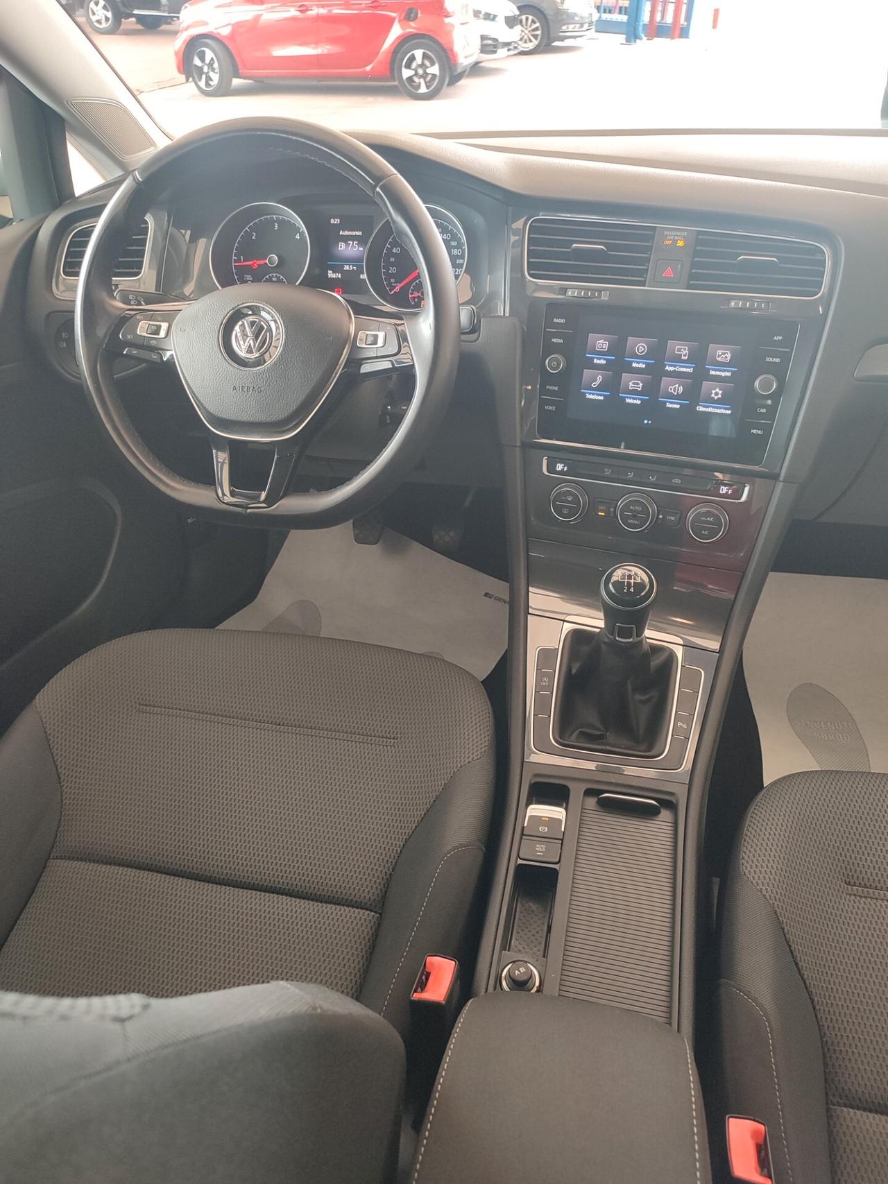 Volkswagen Golf 1.6 TDI 115CV DSG 5p. Business BlueMotion Technology