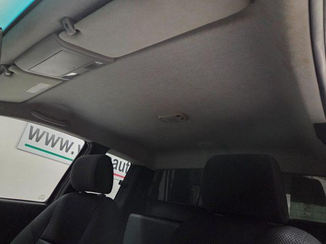 TOYOTA Hilux D-4D 4WD EXTRA CAB MANUALE