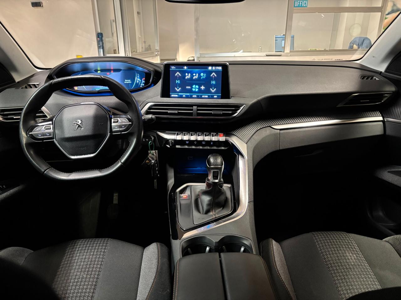 Peugeot 3008 1.2 puretech t Allure s*NEOPATENTATI*EURO6