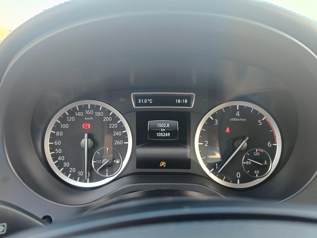 Infiniti Q30 1.5 diesel Premium 104 Mila km