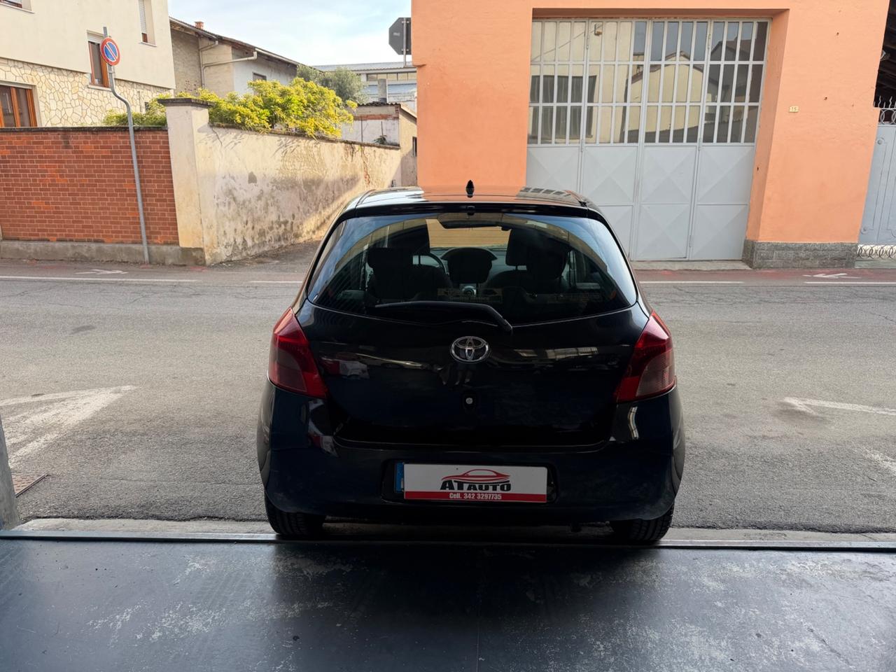 Toyota Yaris 1.0 5 porte