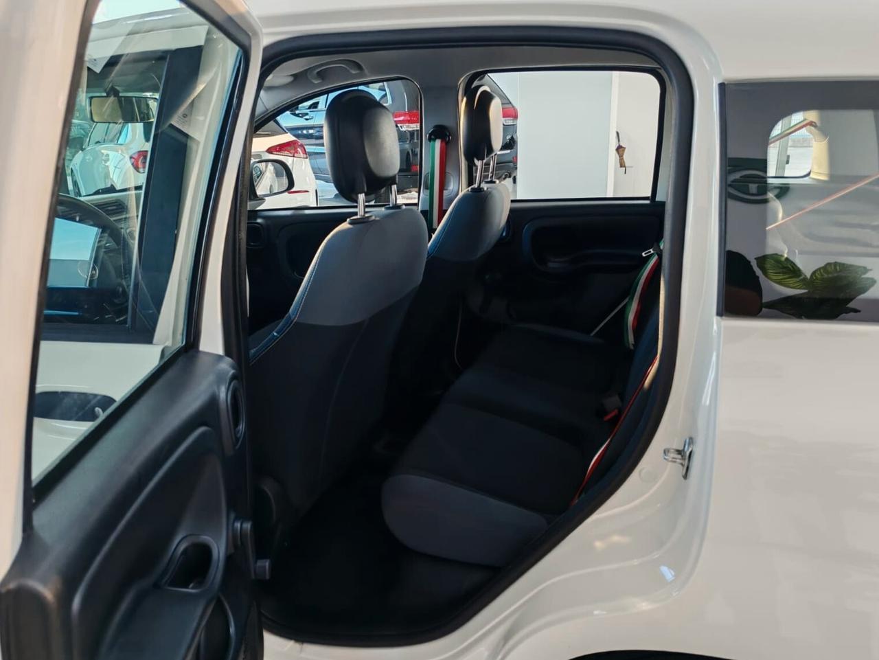 Fiat Panda 1.2 Fire 69cv Pandazzurri 2016