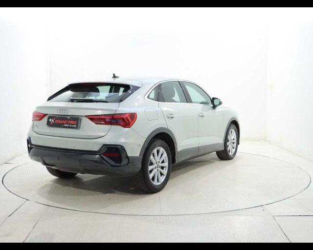 AUDI Q3 SPB 35 TDI S tronic Business Plus