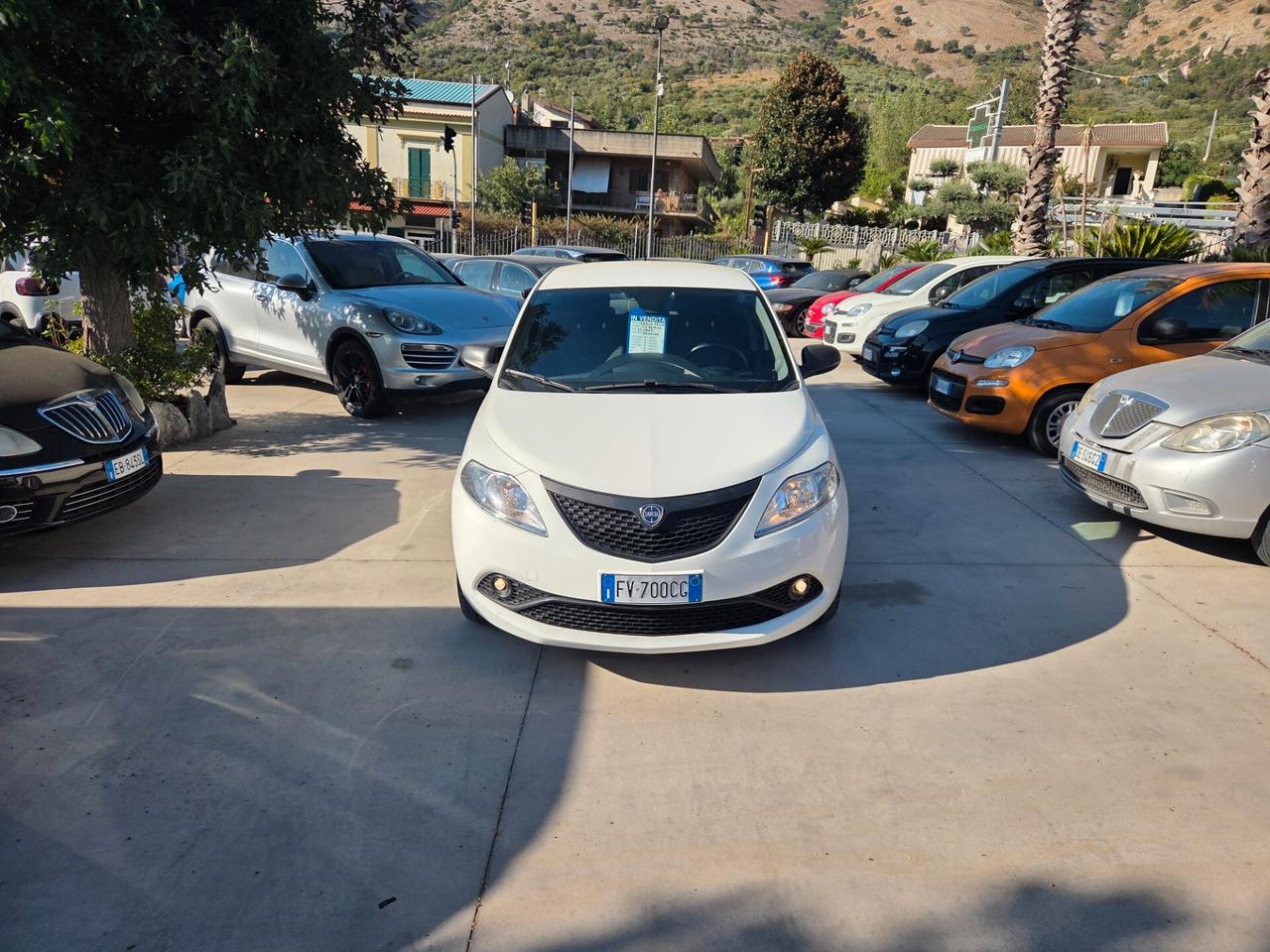 Lancia Ypsilon 1.2 69 CV 5 porte S&S Gold - 2019