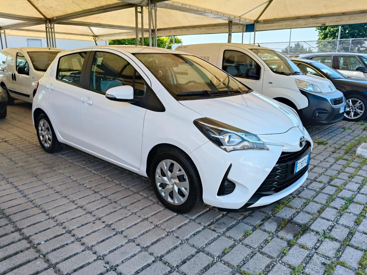 Toyota Yaris 1.0 5 porte Business
