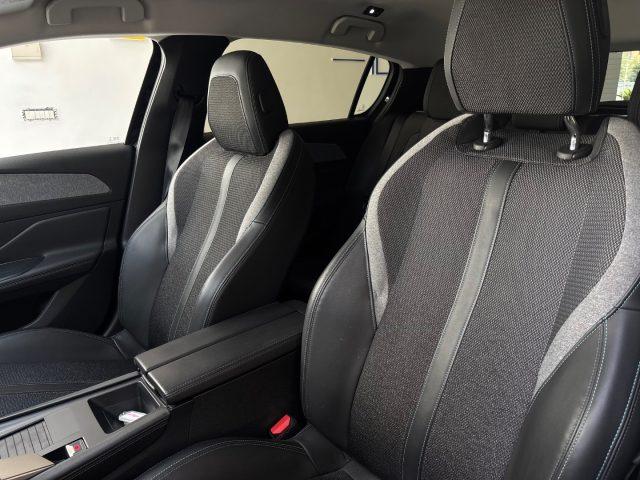 PEUGEOT 308 BlueHDi 130 S&S EAT8 Allure Pack tua da ?229,00