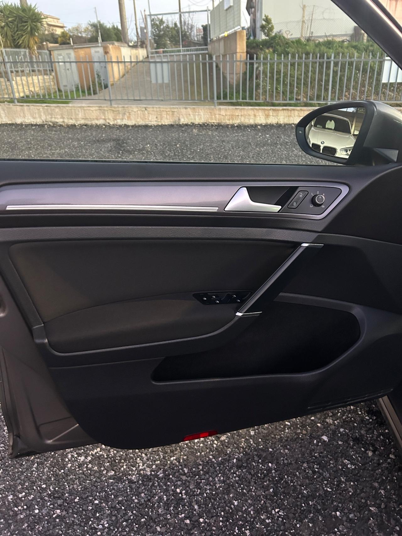 Volkswagen Golf 1.6 TDI 110 CV 5p. R-Line BlueMotion