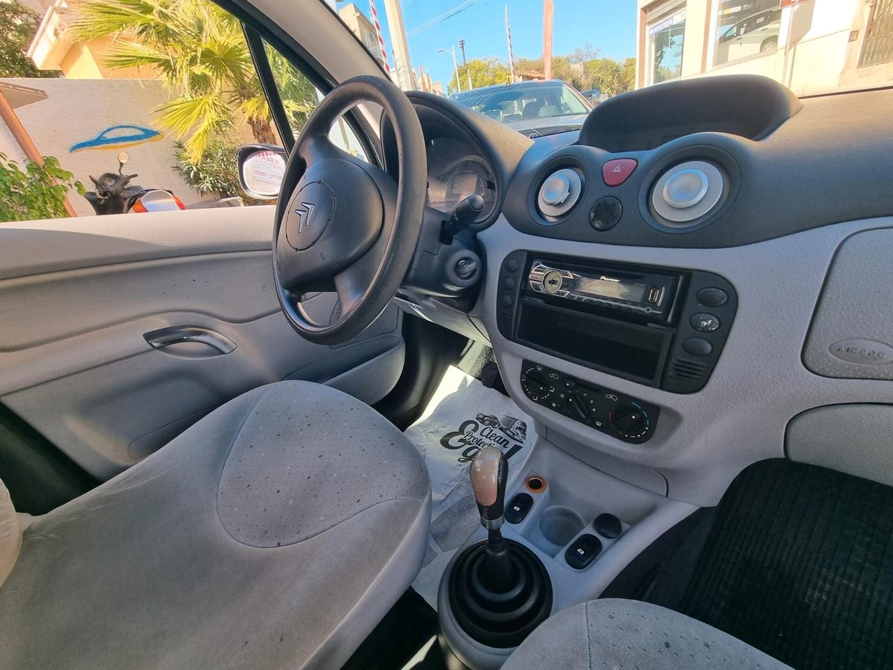 Citroen C3 1.1 Elegance buddha-bar