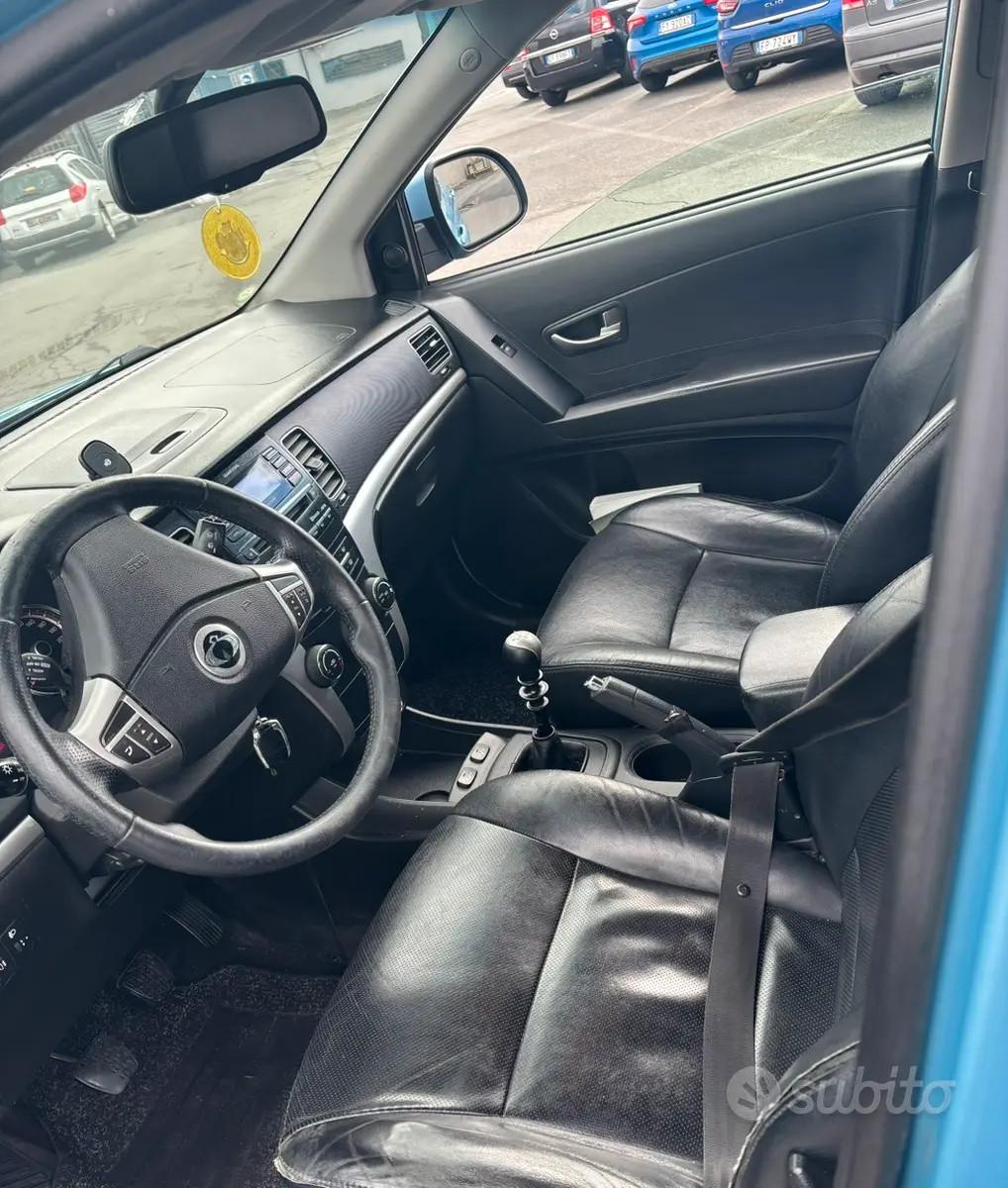 KORANDO SSANGYONG 2.0DIESEL AWD 2011