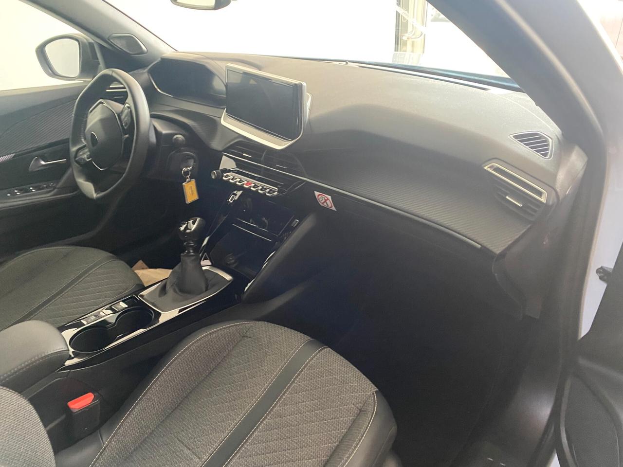 Peugeot 2008 PureTech 100 S&S Allure