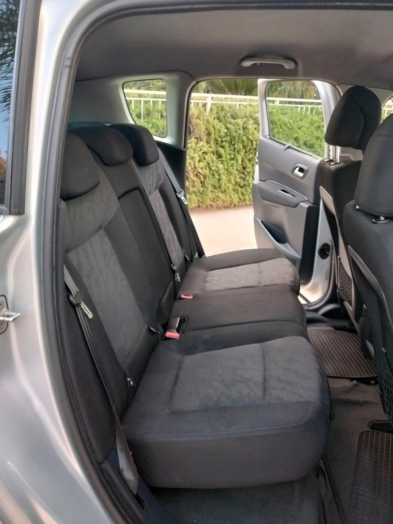 Peugeot 3008 1.6 HDi 110CV Premium