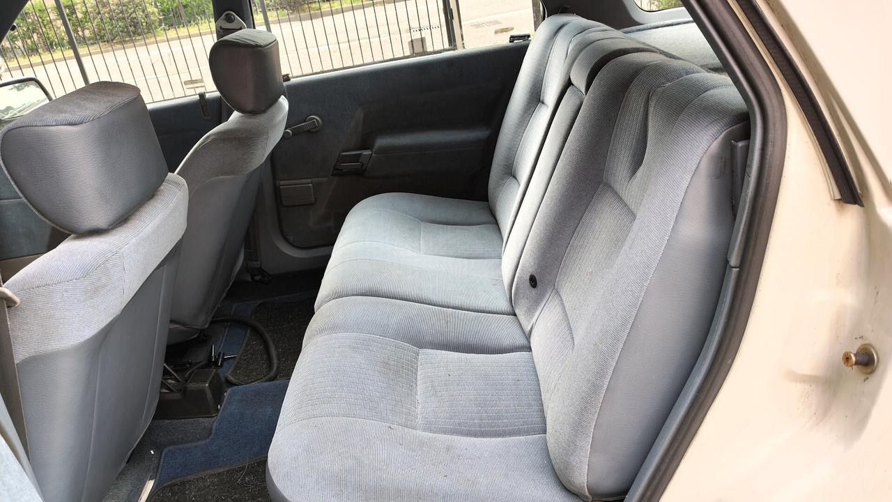 Renault R 21 Nevada 1.7 GTS + gancio traino