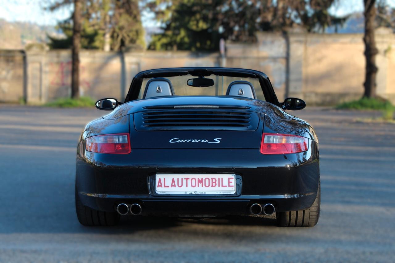 Porsche 911 Carrera S Cabriolet