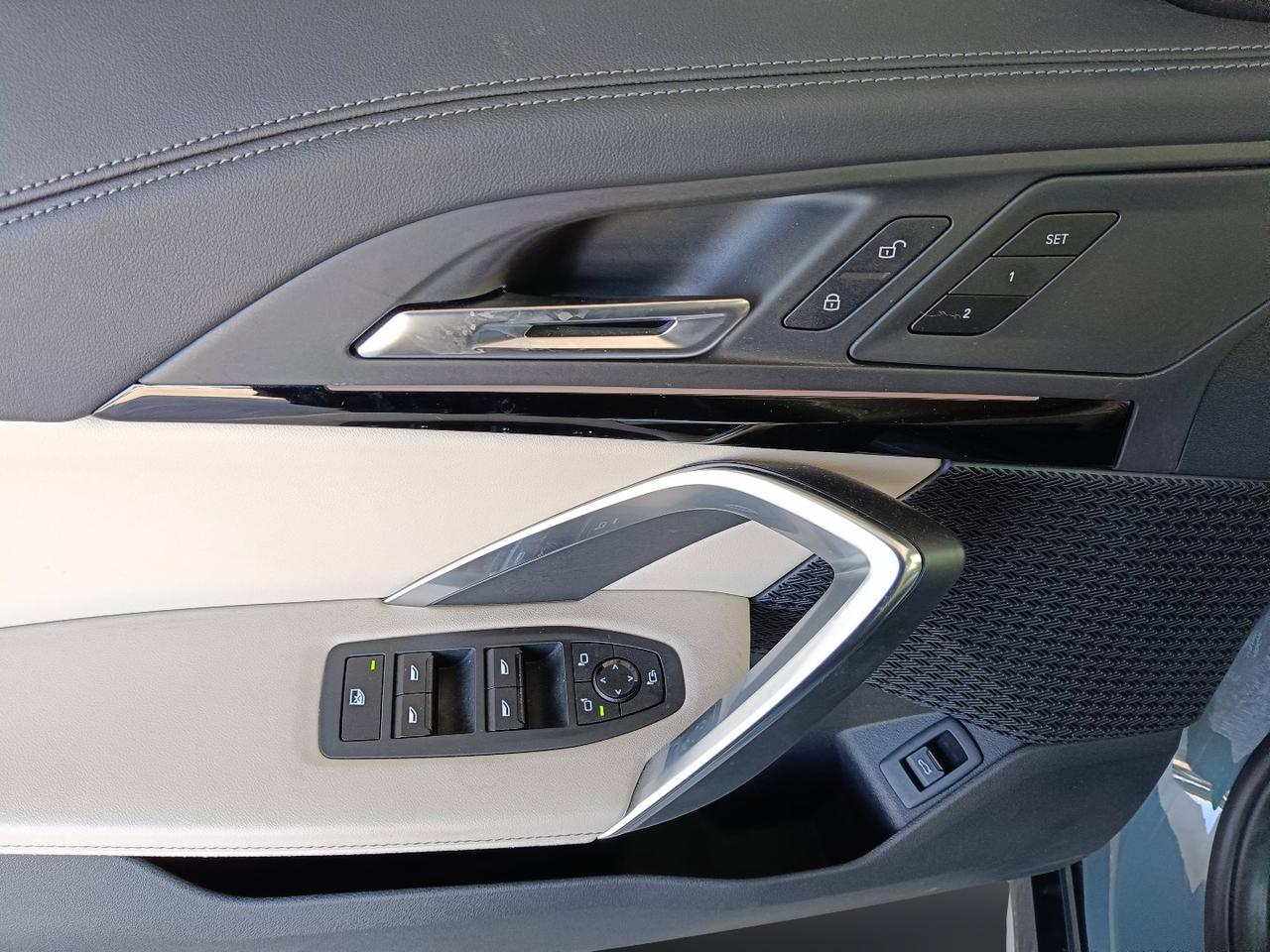 BMW X1 U11 - X1 sdrive18d X-Line auto