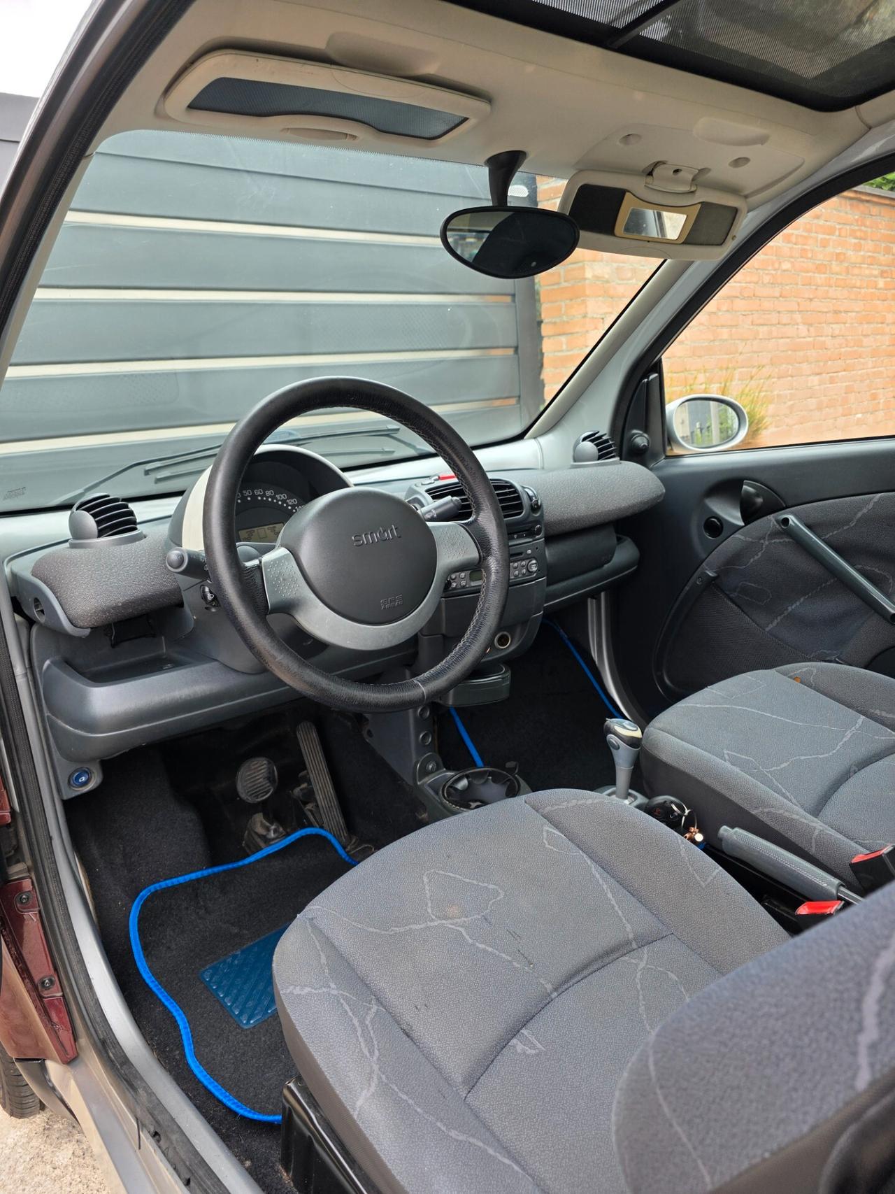 Smart ForTwo 700 coupé pure (45 kW)