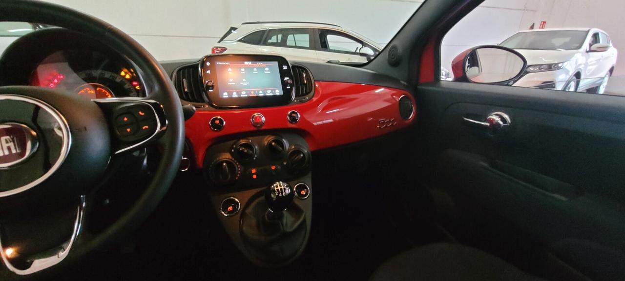 Fiat 500 1.0 Hybrid Red