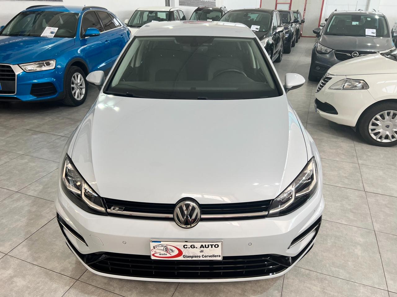 Volkswagen Golf 1.6 Tdi R-Line Dsg 115 cv 2017