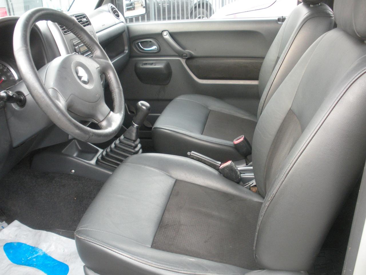 Suzuki Jimny 1.5 DDiS cat 4WD JLX Più