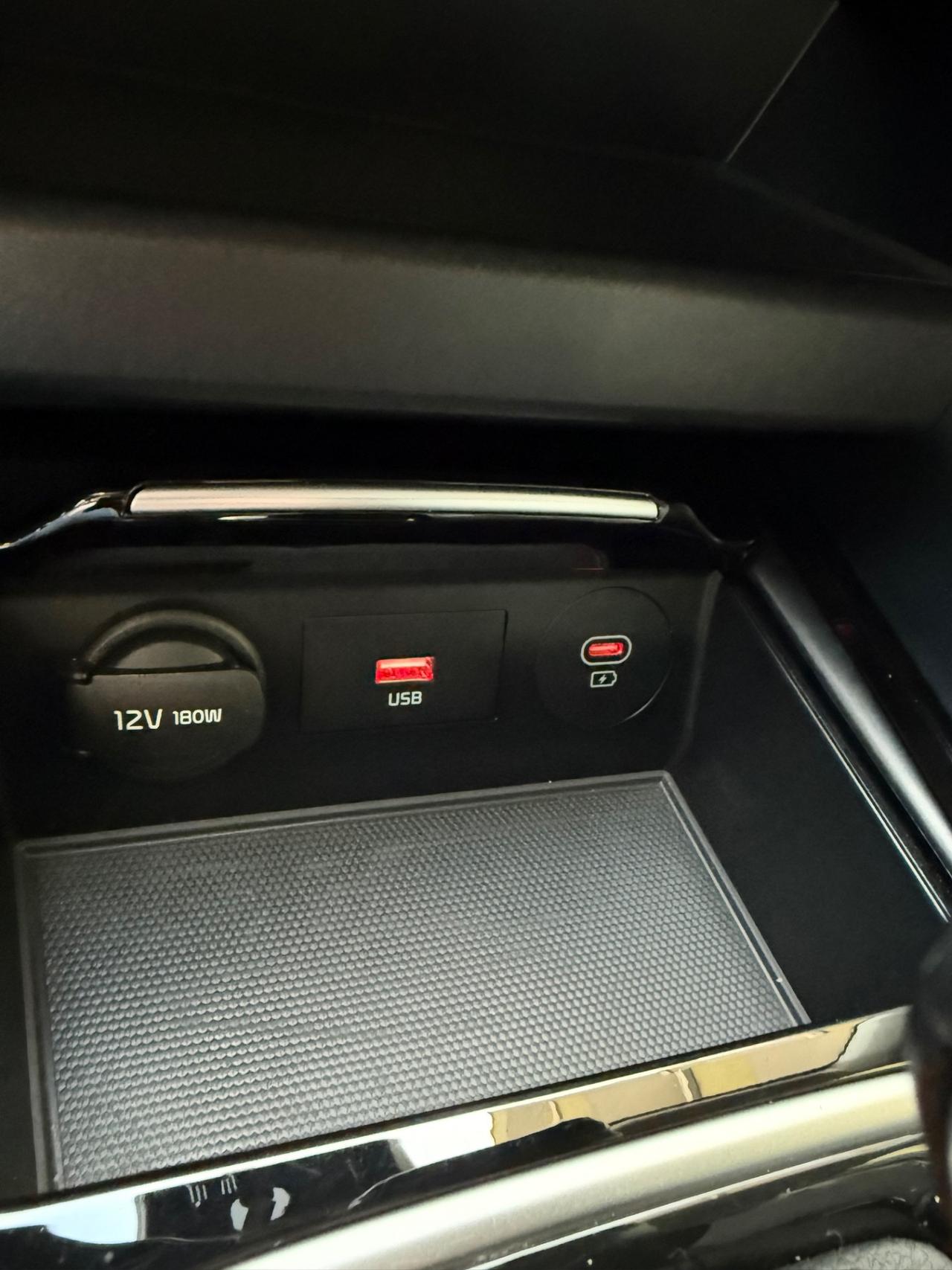 Kia XCeed 1.6 CRDi 136 CV uno proprietario 27/12/2022