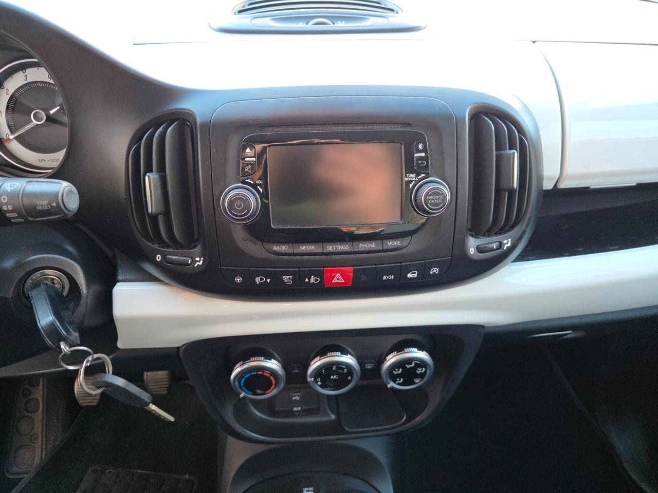 Fiat 500L 1.3 MJT SOLO 110.000KM ORIGINALI PROMO