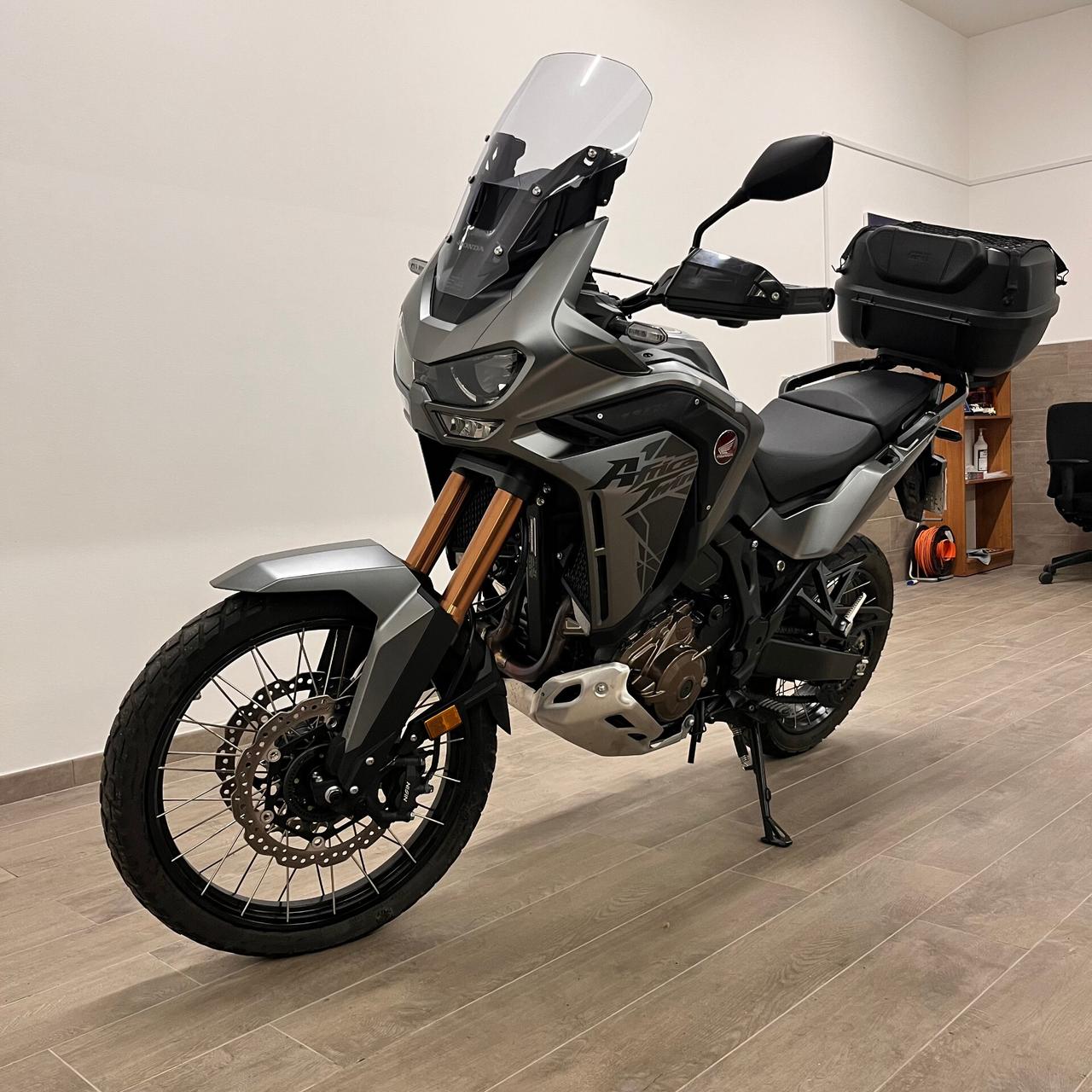 Honda CRF1100L Africa Twin Adventure sport DCT km 5000