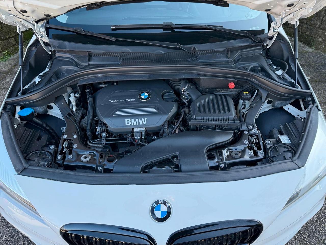 Bmw 2er Active Tourer 218d Luxury