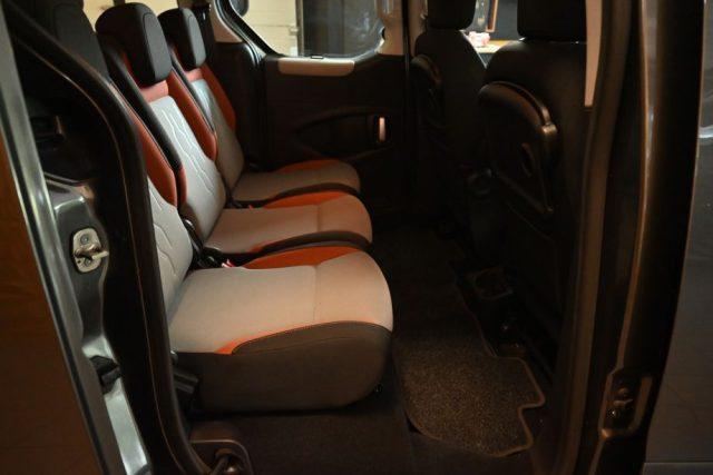 PEUGEOT Partner TEPEE 1.6 HDI 92CV STYLE TETTO ISOFIX 5POSTI NUOVO