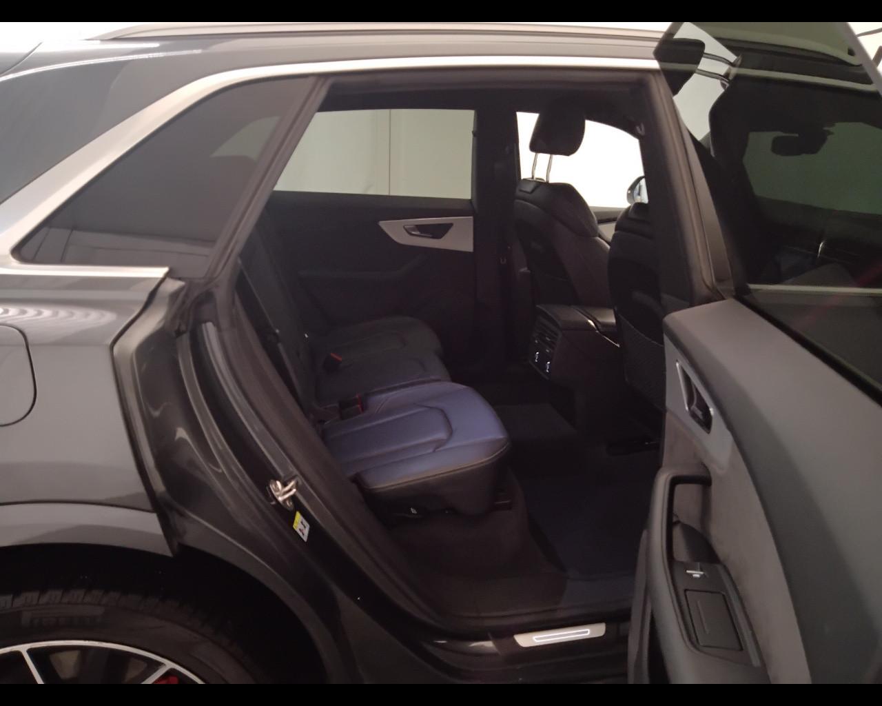 AUDI Q8 I 2018 - Q8 50 3.0 tdi mhev Sport quattro tiptronic