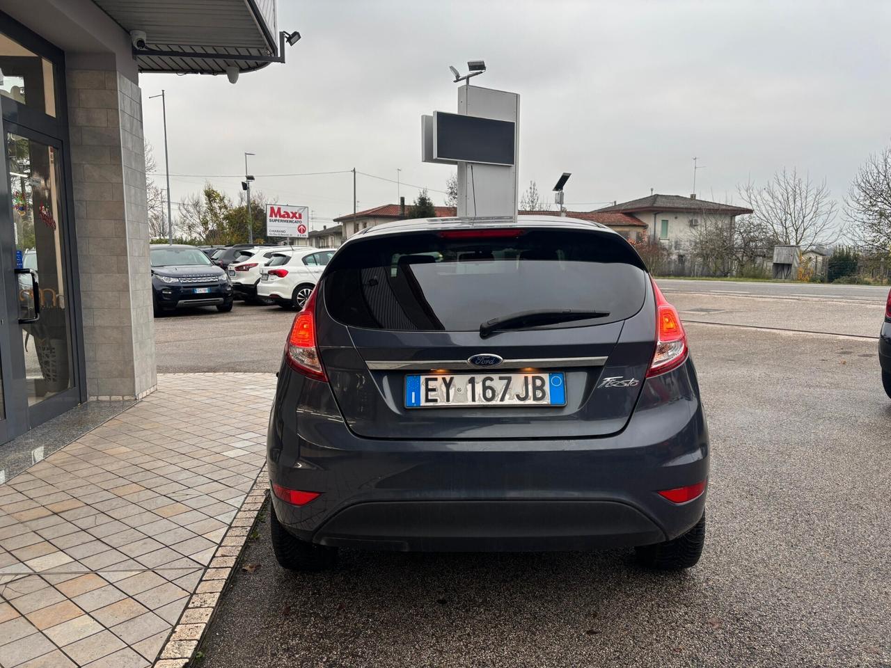 Ford Fiesta 1.4 GPL Neopatentati
