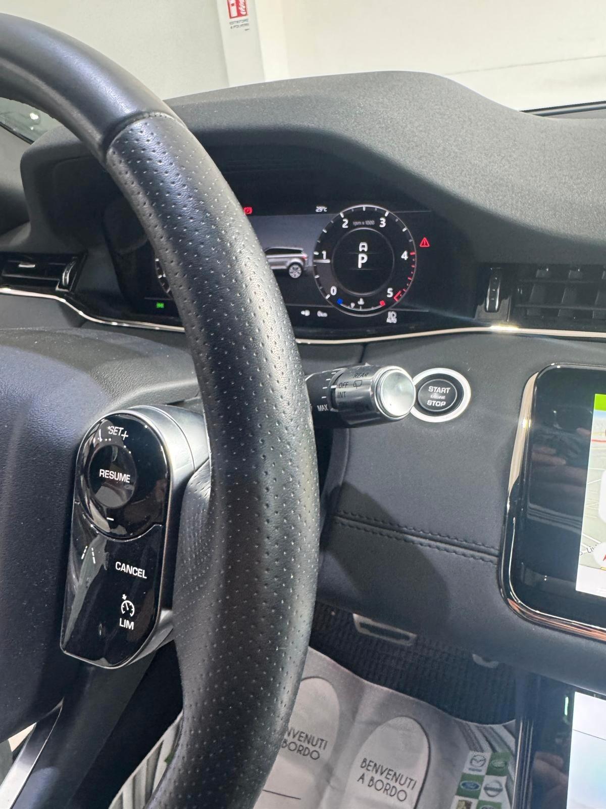 Land Rover Range Evoque 2.0D I4 180 CV AWD Auto R-Dynamic SE