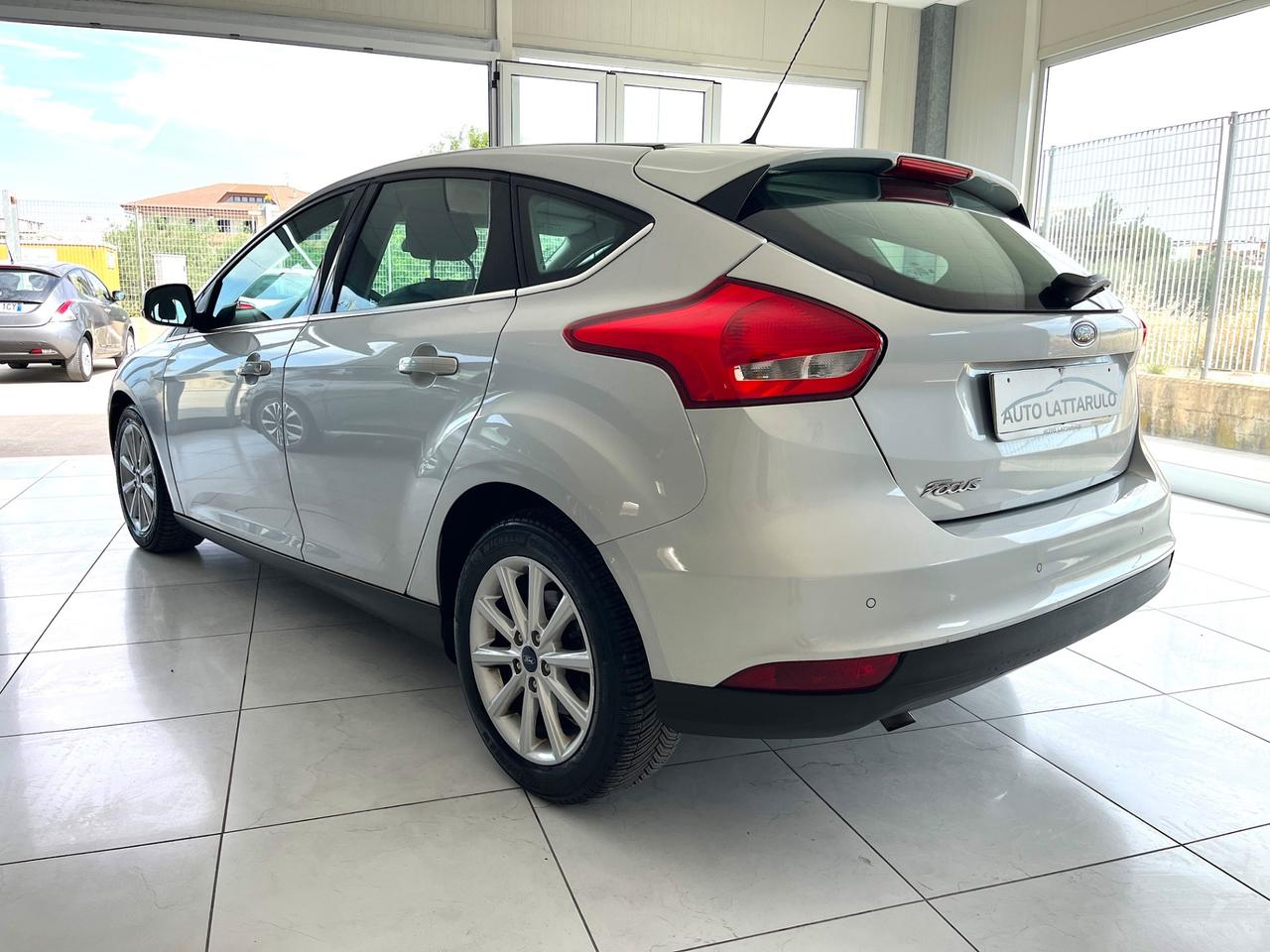 Ford Focus 1.5 TDCi 120 CV Titanium X 124000 KM