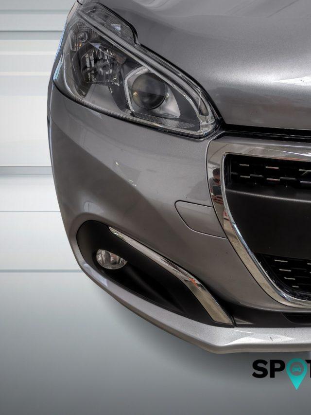 PEUGEOT 208 1° serie BlueHDi 100 S&S 5 porte Signature