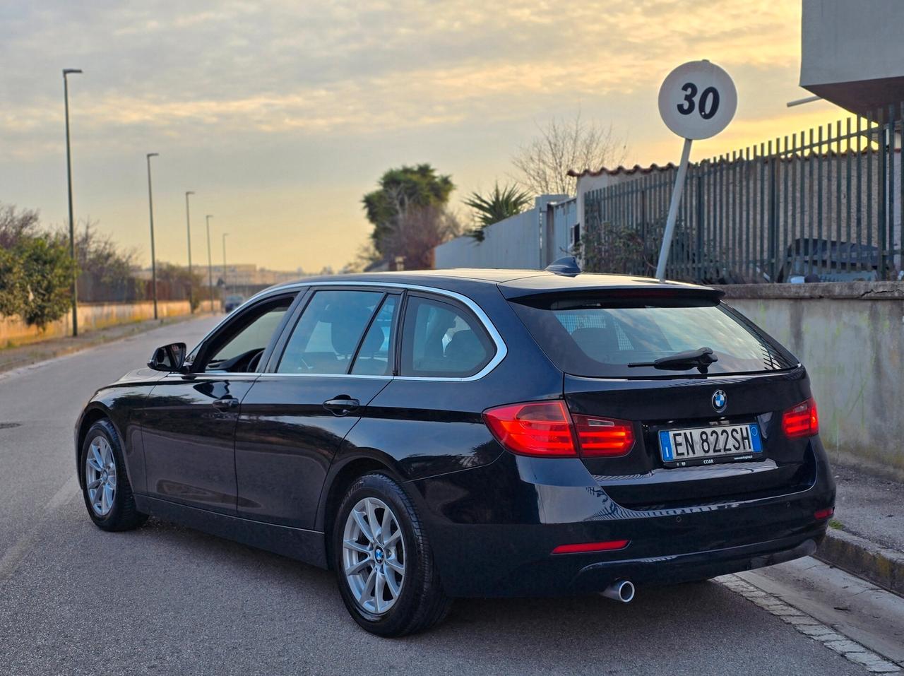 BMW 316D TOURING AUTOMATICA FULL LED NUOVA