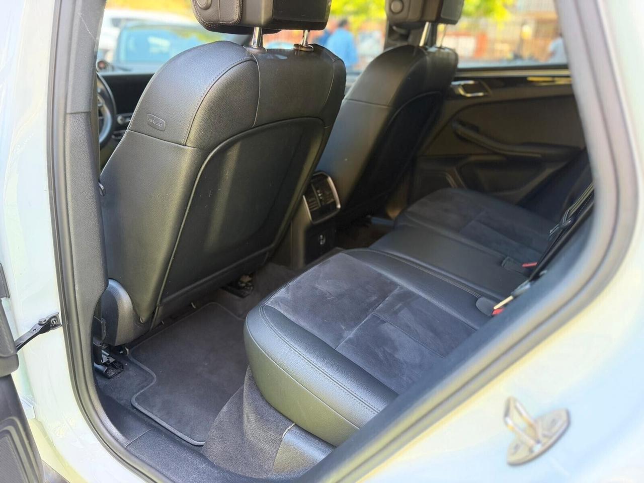 Porsche Macan 3.0 S benzina 353 cavalli pacchetto sport crono