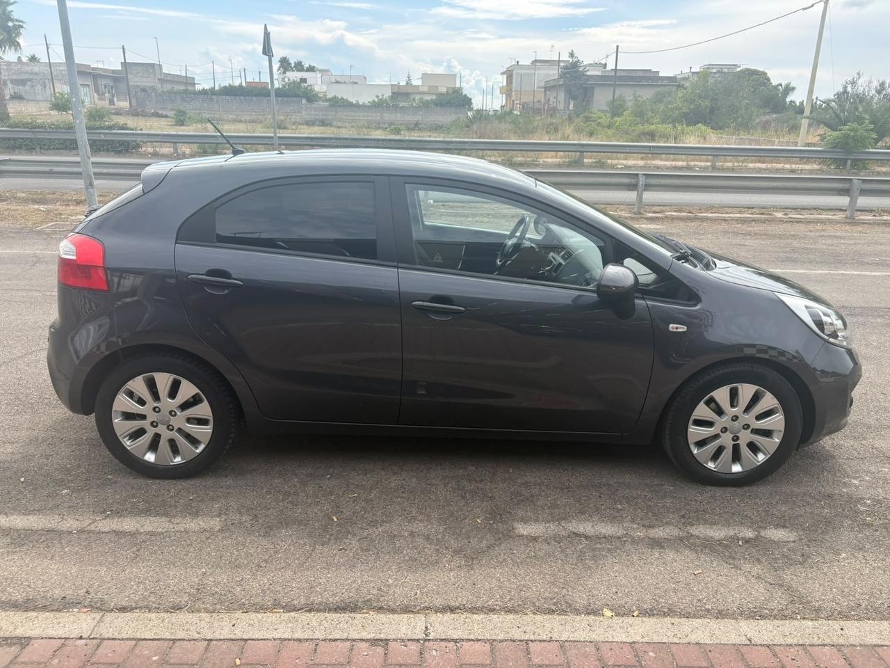 Kia Rio 1.4 CRDi 5 porte Unipro 2012