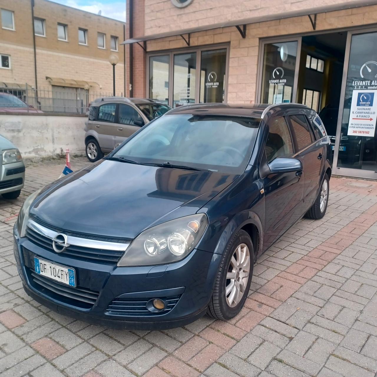 UNICO PROPRIETARIO TAGLIANDI UFFICIALI ASTRA 1.7 TDI SW