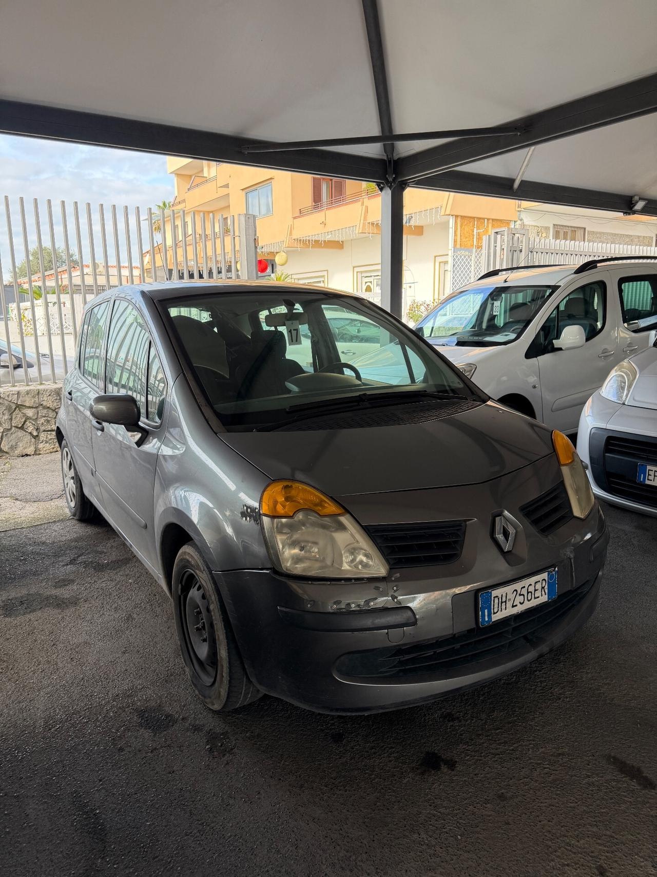 Renault Modus 1.5 dCi 85CV Initiale