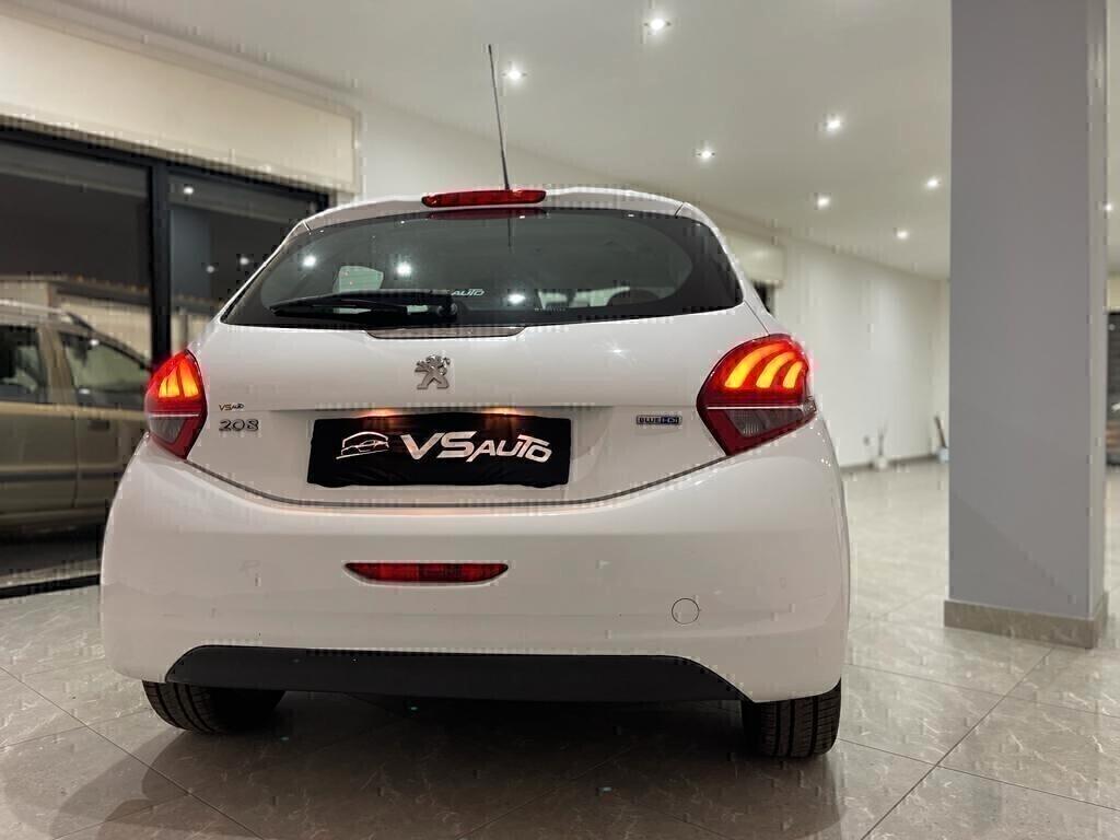 Peugeot 208 BlueHDi 75 5 porte Allure