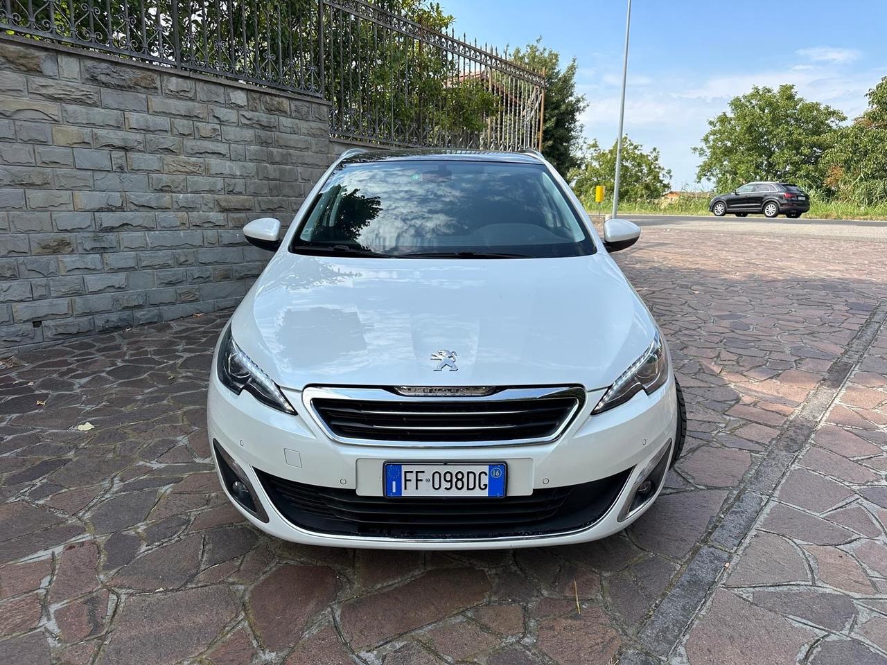 Peugeot 308 BlueHDi 120 S&S 6 SW GT Line