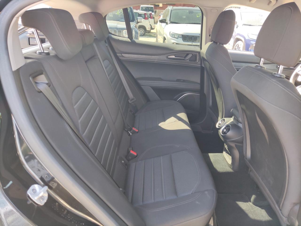 Alfa Romeo Stelvio 2.2 Turbodiesel 190 CV AT8 RWD Super