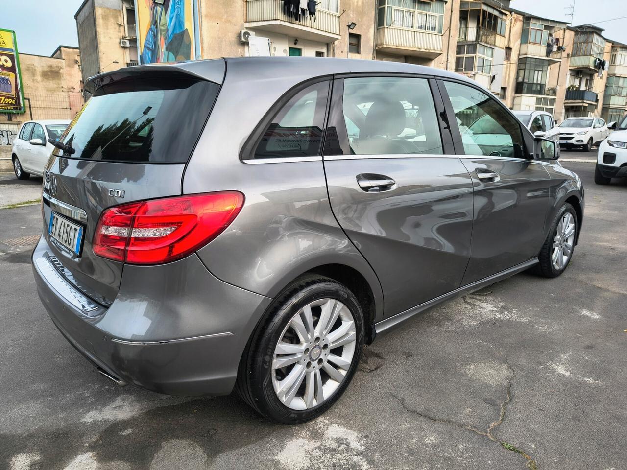 MERCEDES-BENZ CLASSE B AUTOMATICA 1.5 DIESEL PREMIUM 2014