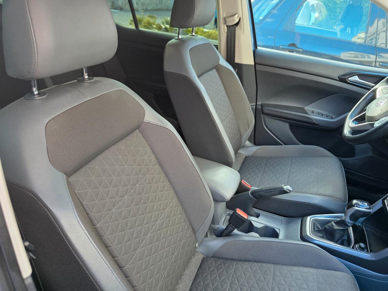 Volkswagen T-Cross R-LINE 1.6 TDI DSG SCR Advanced BMT