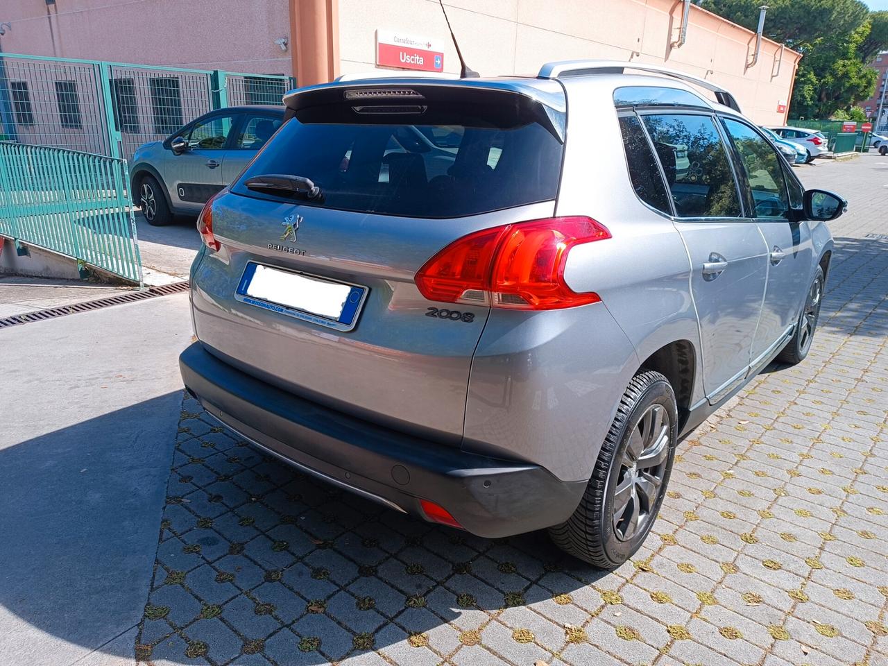 Peugeot 2008 PureTech 82 Allure
