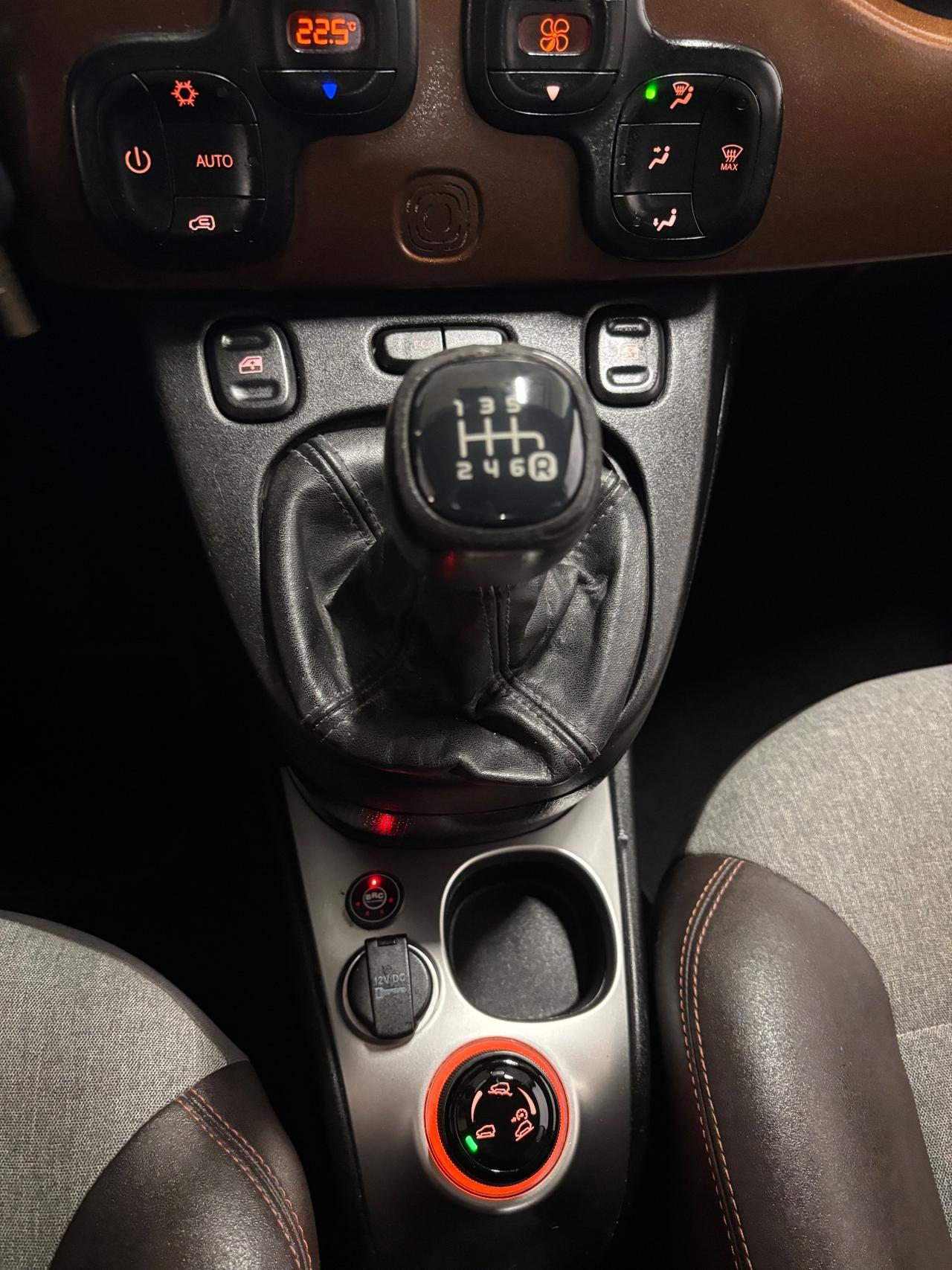 Fiat Panda CROSS 0.9 Twinair B/GPL 4x4